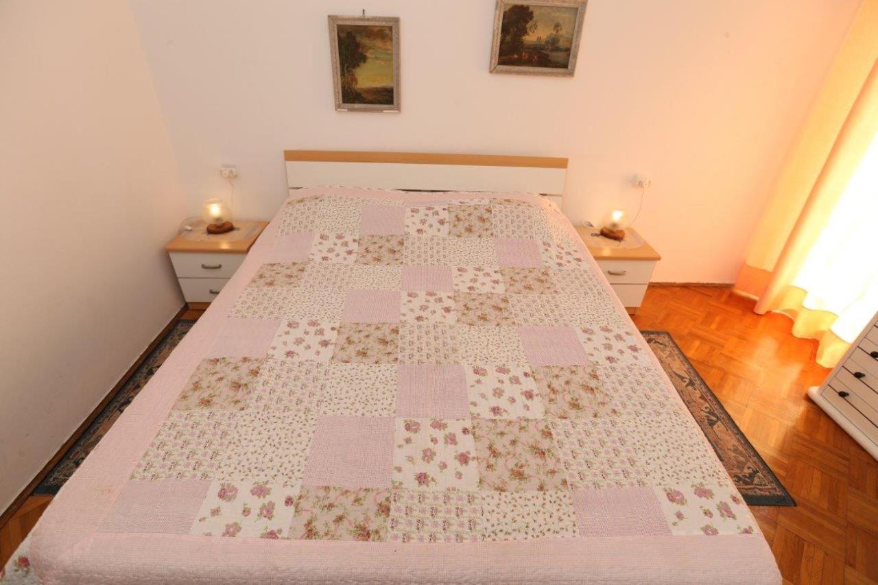 Studio Apartments Cavrak With Terrace Baska  Exterior photo