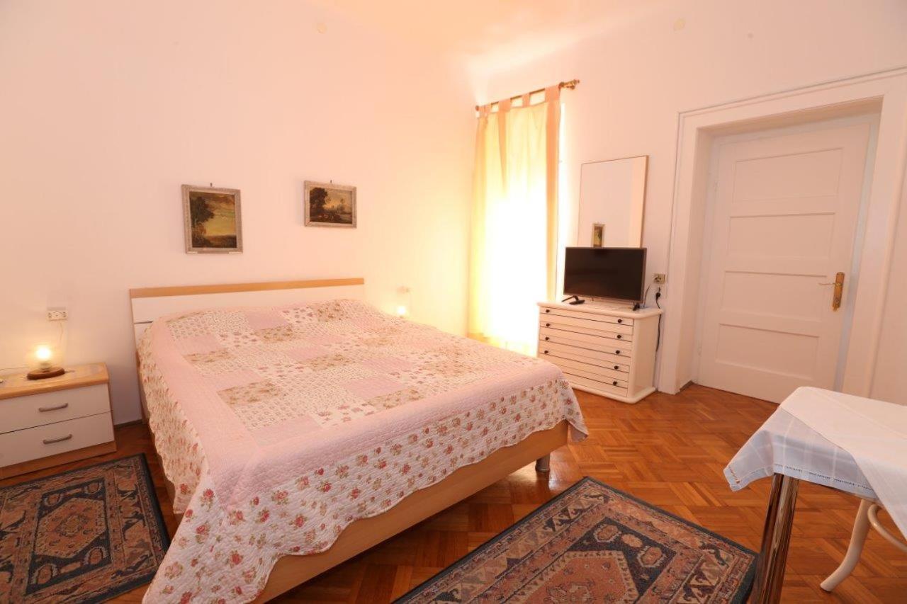 Studio Apartments Cavrak With Terrace Baska  Exterior photo