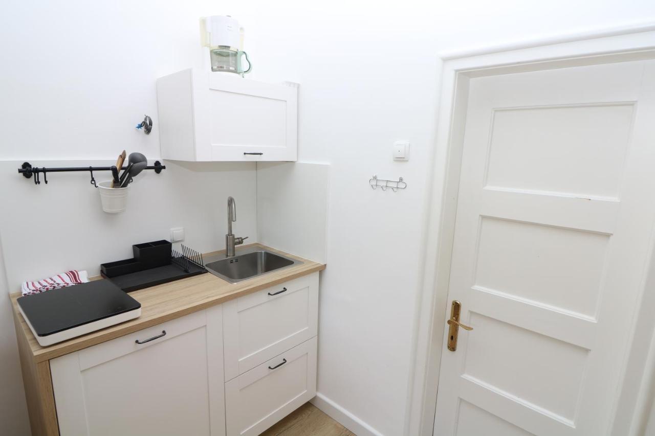 Studio Apartments Cavrak With Terrace Baska  Exterior photo