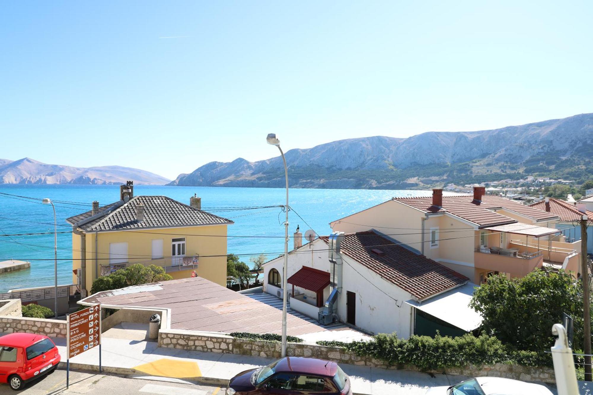 Studio Apartments Cavrak With Terrace Baska  Room photo