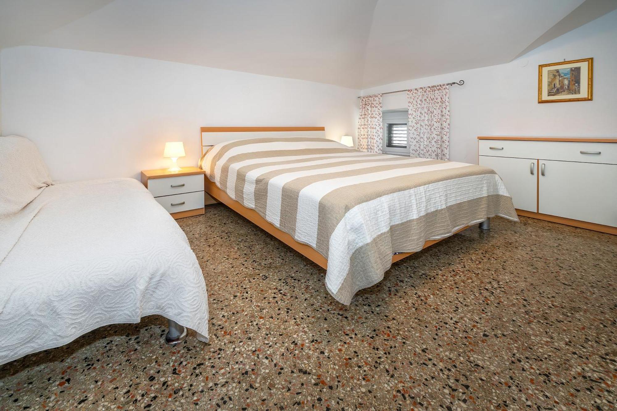 Studio Apartments Cavrak With Terrace Baska  Exterior photo